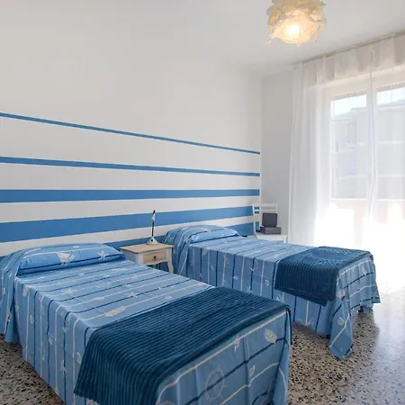 Apartment Beautiful In With 2 Bedrooms Porto Venere